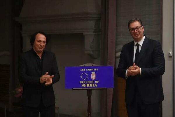 OTVARANJE UMETNIČKE AMBASADE U SLOVENIJI: Vučić prisustvovao (FOTO)