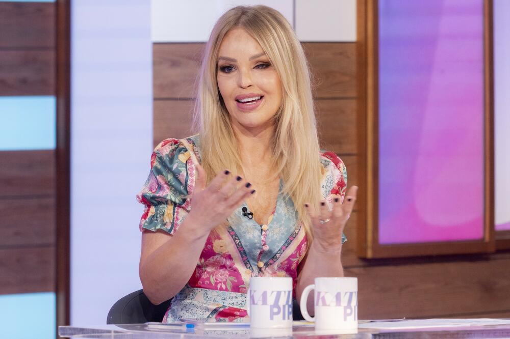 DEČKO JE SILOVAO 8 SATI PA POLIO KISELINOM: Misica prošla kroz HOROR, EVO kako danas izgleda FOTO