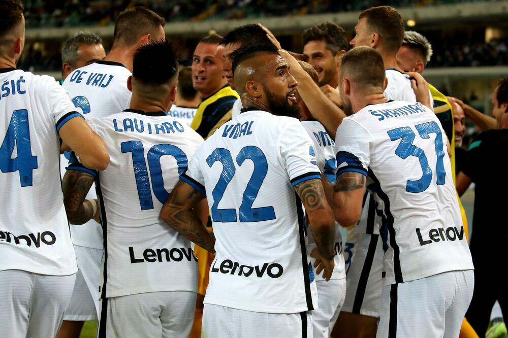 PRELIMINARNA FINANSIJSKA ISTRAGA U INTERU! Tužilaštvo pretresa papire o transferima igrača!