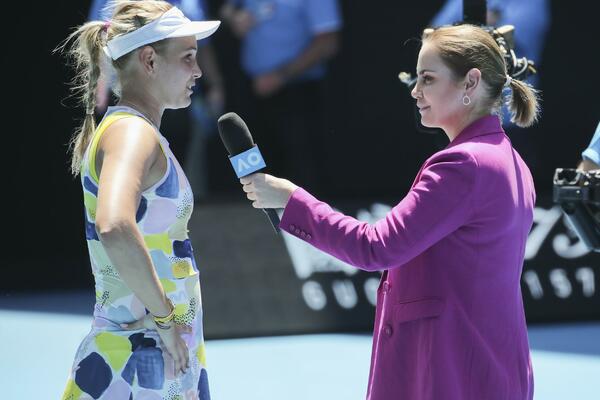 DIJETA DALA REZULTATE: Uz kontrolisanu ishranu Jelena Dokić za godinu dana oslabila 53 kilograma (FOTO)