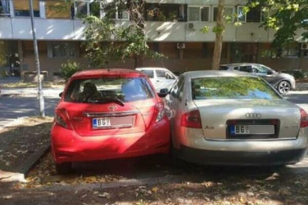 DA LI JE MOGUĆE DA SU SE MAJSTORI OVAKO PARKIRALI? Gledajte samo šta su uradila dvojica Beograđana (FOTO)