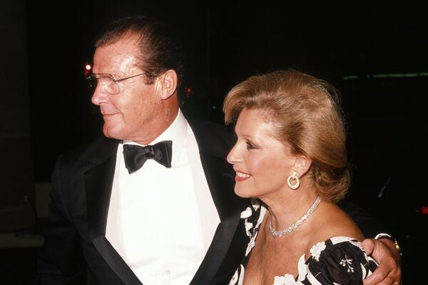 UMRLA JE POZNATA GLUMICA: Saopštene crne vesti