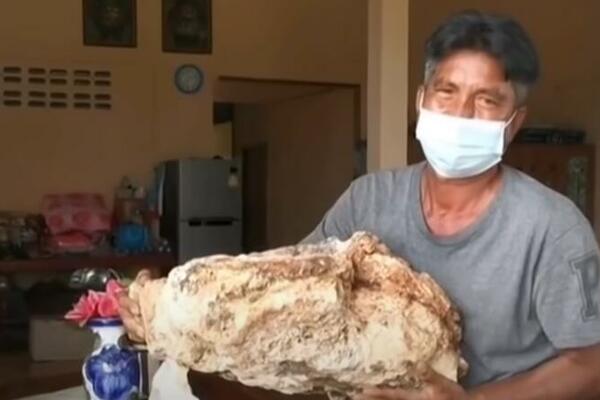 PECAROŠ ULOVIO POVRAĆKU: Ceo život mu se OKRENUO NAOPAKO preko NOĆI! (VIDEO)