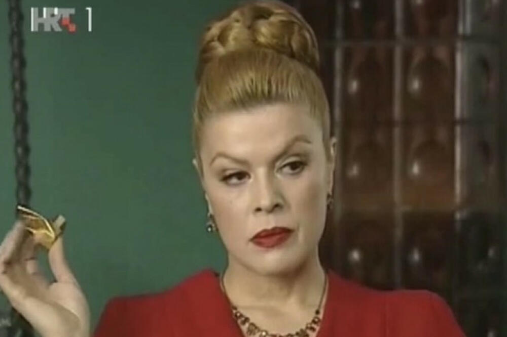 IZNENADIĆE VAS KAKO SADA IZGLEDA! Za njom su JUGOSLOVENI LUDELI, a sada se pojavila u Beogradu - SVI U ČUDU! (FOTO)