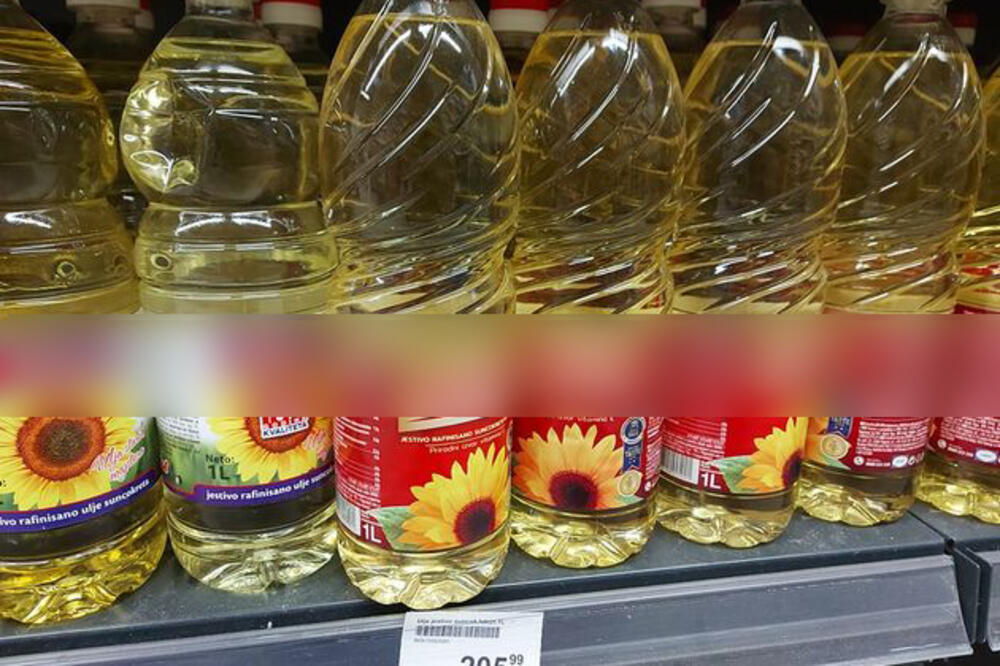 CEO ŽIVOT POGREŠNO OTVARAMO FLAŠU ZEJTINA: Snimak koji će vas RASTURITI, ovo je neverovatno! (VIDEO)