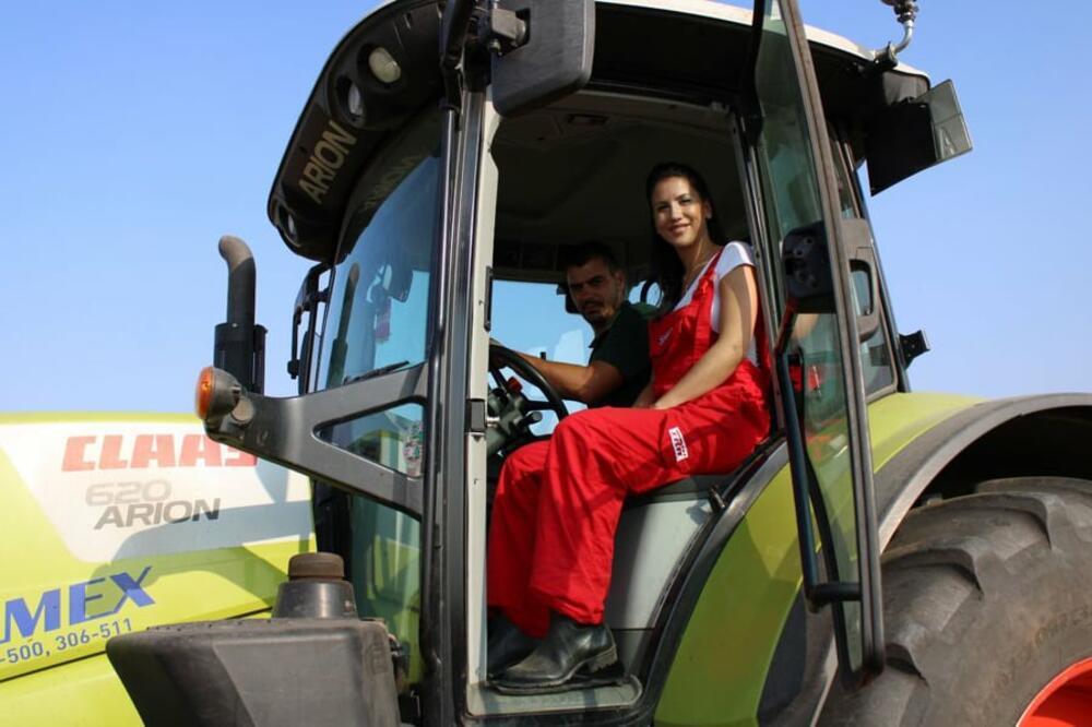 Poslanica u traktoru