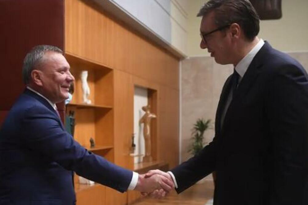 VUČIĆ SA BORISOVOM! Sastanak koji mnogo obećava (FOTO)