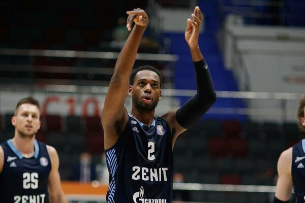 ZENIT JE OVO MORAO DA URADI: Košarkaški klub iz Rusije ostao bez tima, dalji deo sezone doveden u pitanje!