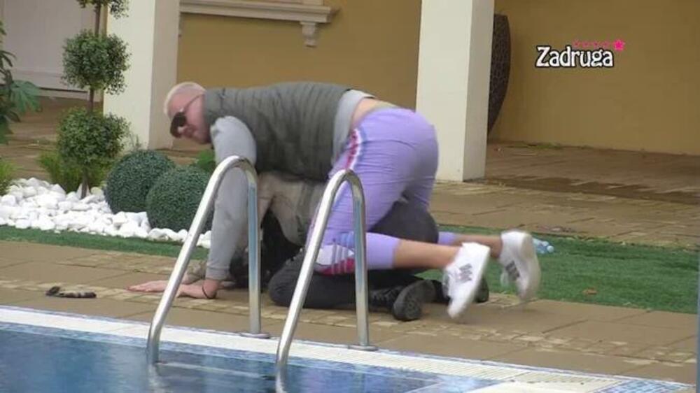 Janjuš i Deniz Dejm