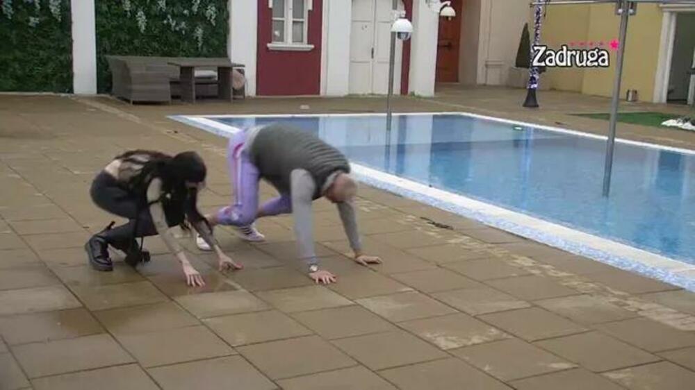 Janjuš i Deniz Dejm