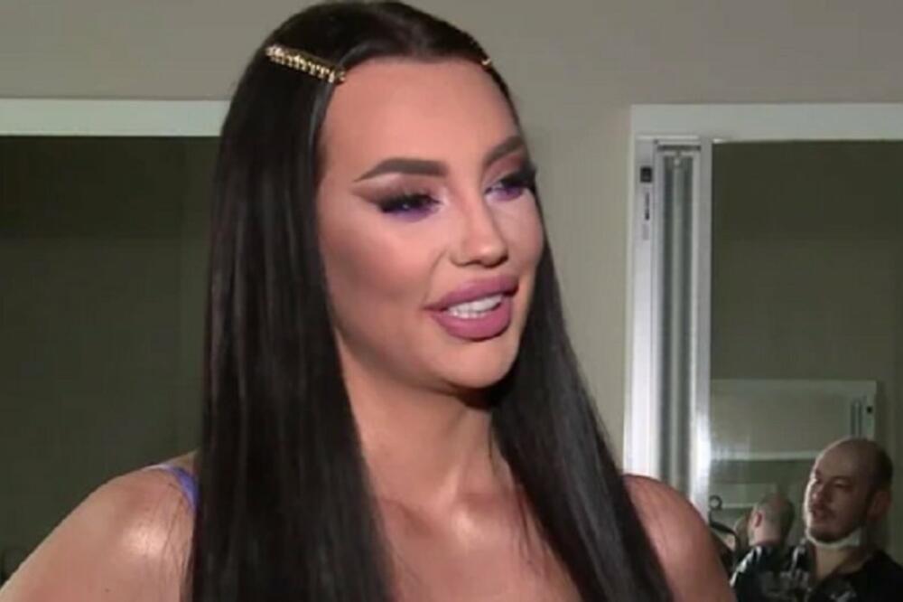 KATARINA GRUJIĆ U 8. MESECU TRUDNOĆE REŠILA DA PROMENI IMIDŽ TOTALNO: Evo kako sada izgleda! (FOTO)