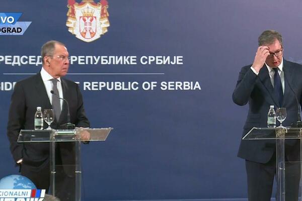 VUČIĆ SE SREO SA LAVROVIM: Predsednik se gostu obratio na tečnom ruskom jeziku, govorili su o VAŽNIM TEMAMA