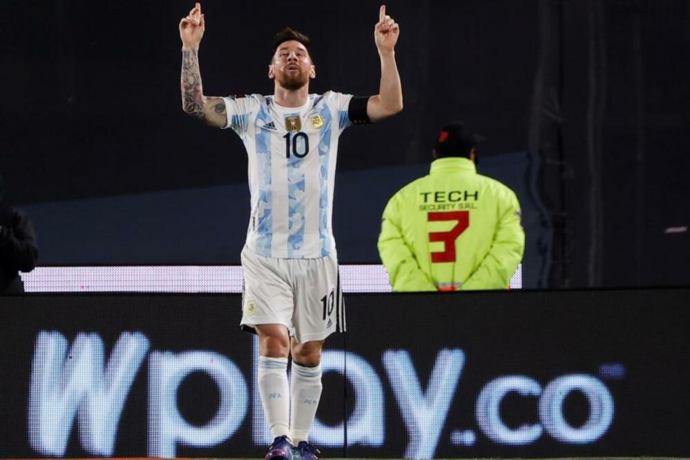 BRAZIL PREKINUO NIZ POBEDA: Mesi BIZARNIM golom pogurao Argentinu do pobede protiv velikog rivala!