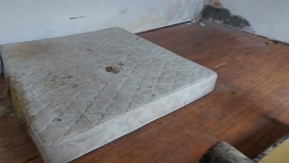 Šumska kuća, Ravna gora