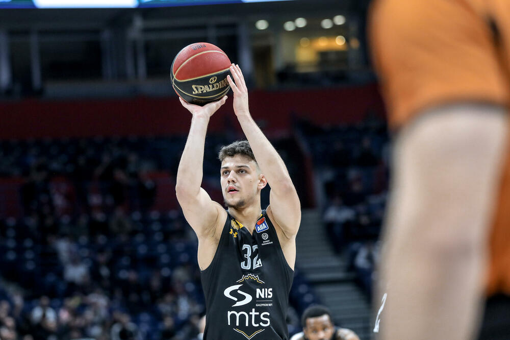 TRIFUNOVIĆ ZADOVOLJAN NAKON UTAKMICE SA TRENTOM: Hvala Željku što mi je dao kapitensku traku!