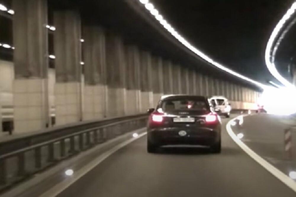 PROŠAO KROZ 63 CRVENA SVETLA U TUNELU: Kada je naišao na 64. shvatio je da je napravio KARDINALNU grešku!