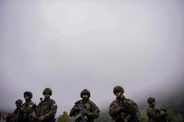 NA KOSOVO STIŽU PRIPADNICI HRVATSKE VOJSKE: Ovo je razlog njihovog DOLASKA