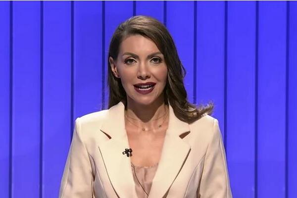 STIGLA NOVA VODITELJKA SLAGALICE: Plavuše zamenila brineta, ljudi je sve vreme komentarišu