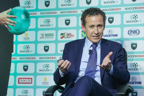 "MBAPE NE RAZUME NI SVOJU MAJKU, SA NJIM JE SVE MOGUĆE!" - Ikona Reala otkrila i kako je Ronaldo 'spasio' Benzemu!