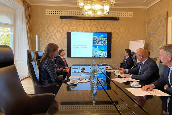 "ŠKODA" POČINJE PROIZVODNJU U SRBIJI: Hitno se oglasio Goran Vesić iz Praga