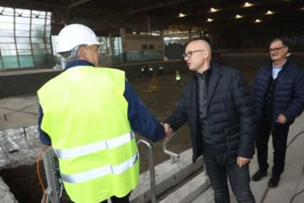 VUČEVIĆ: Po prvi put će zatvoreni olimpijski bazen na SPENS-u biti urađen po FINA standardima