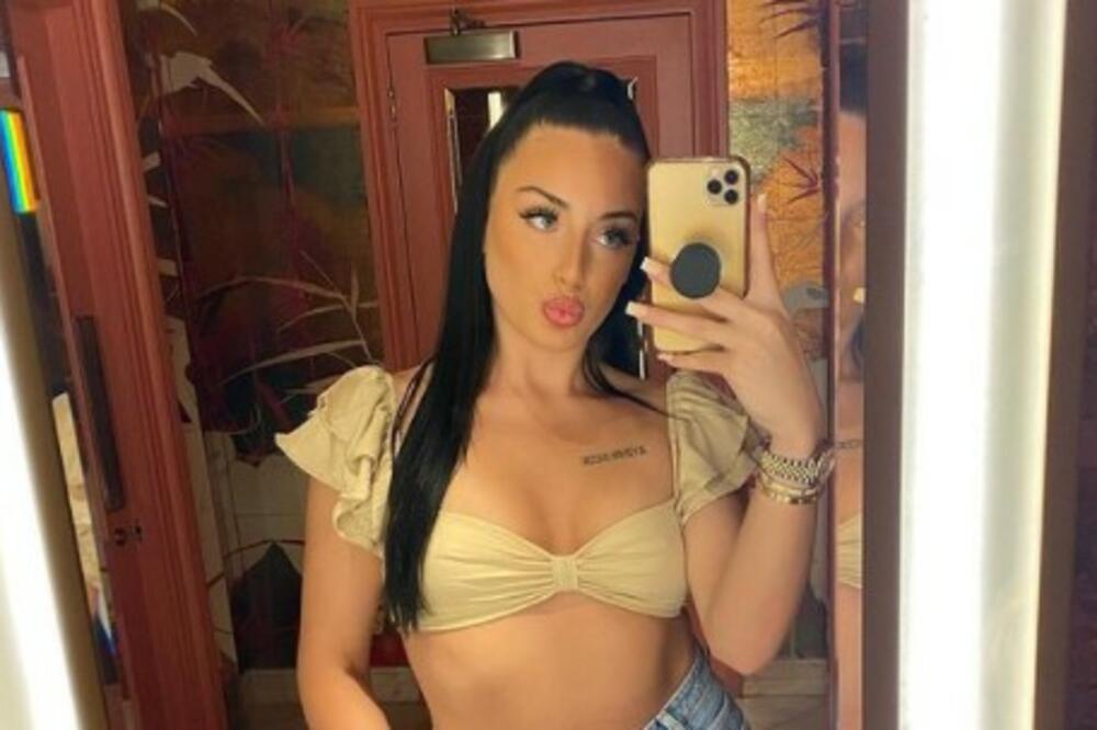 SEVA GORE, SEVA DOLE, POKAZALA JE SVE: Kipte joj obline, UOPŠTE SE NIJE POSTIDELA - SKORO SVE SE VIDI! (FOTO)