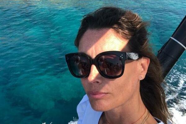 RAZVELA SE OD SRPSKOG BILA GEJTSA, PA POTPUNO NESTALA: Evo kako danas izgleda jedna od NAJLEPŠIH ŽENA na svetu!