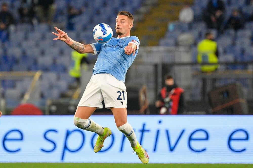 SERGEJ ASISTENT U POBEDI LACIJA NAD FIORENTINOM: Inter i Roma upisali tri boda, Sasuolo šokirao Juventus u Torinu!