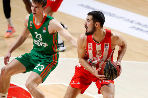 ZVEZDA SE NAMUČILA: Crveno-beli preokrenuli i slomili Cedevitu u poslednjoj deonici! (FOTO)