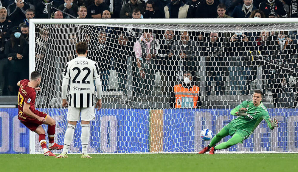 FK Juventus, FK Roma