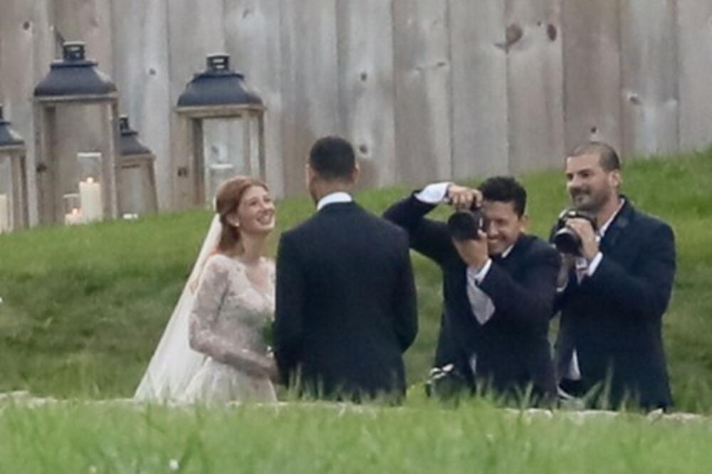 UDALA SE ĆERKA BILA GEJTSA! TATA SE OTVORIO I PUKO 2 MILIONA DOLARA NA VENČANJE: Tako to rade MILIJARDERI! (FOTO)