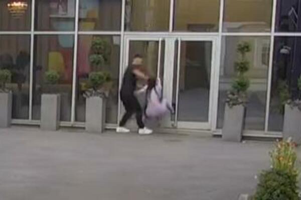 NIKAD VEĆI HAOS U ZADRUZI: Ukraden sav novac, svi ISTRČALI iz kuće, novi vođa umalo POLOMIO RUKU učesnici!