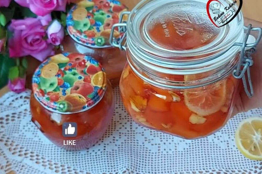 OVO JE STARINSKI RECEPT ZA SLATKO OD DUNJA SA ORASIMA: Naše BAKE znaju u čemu je CAKA