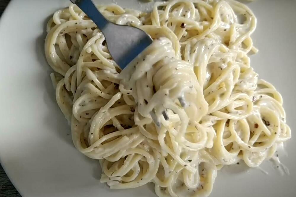 NAPRAVITE VEĆ DANAS RUČAK KOJI NE GOJI: Testeninu svi volimo, a evo kako da iz nje izvučete MAKSIMUM (RECEPT)