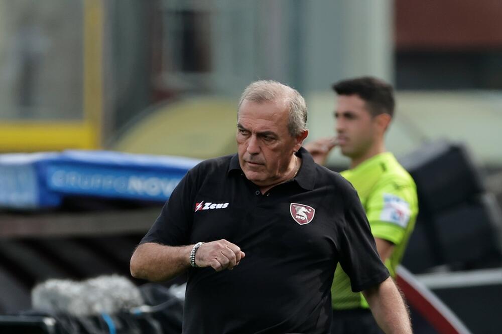 NEMILOSRDNO: Proglašen za junaka grada, par meseci kasnije - otkaz!