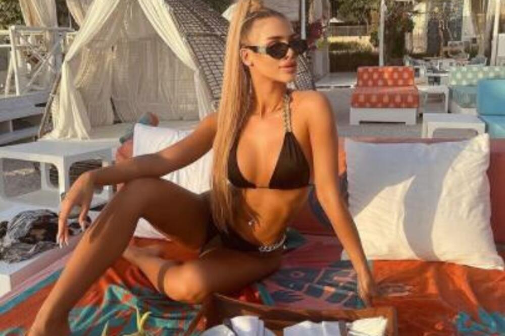 VRELA IVANA NIKOLIĆ SE SKINULA I POKAZALA NAULJENO TELO! Arapi bi prekršili TRADICIJU ZBOG NJE, silikoni sami vire!