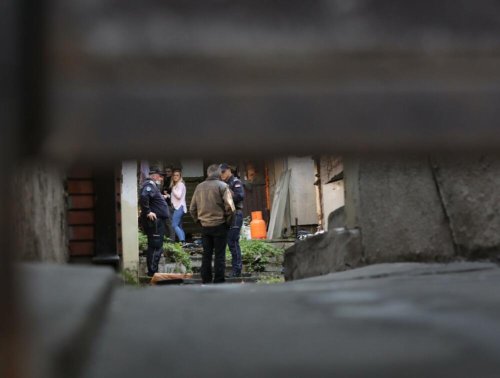 Policija, Sarajevska ulica