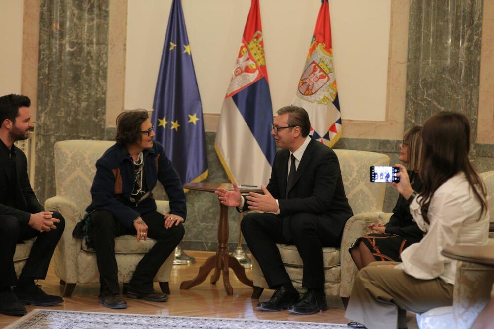 Džoni Dep, Aleksandar Vučić