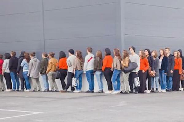 IZBEGNITE ČEKANJE U REDU POMOĆU OVIH SAVETA: Prosti su, skratite IZGUBLJENO VREME