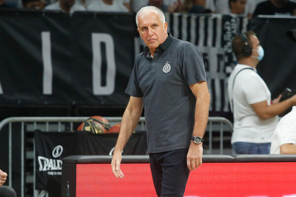 OBRADOVIĆ SREĆAN ZBOG NAČINA NA KOJI JE PARTIZAN STARTOVAO U EVROKUPU: Igrali smo dosta dobro tri četvrtine