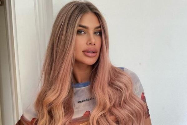 BILA JE VANSERIJSKA BOMBA, A TEK DA JE VIDITE SADA! Nećete je prepoznati zbog nove promene! (FOTO)