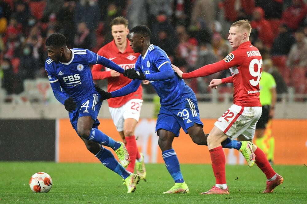 KIŠA GOLOVA U MOSKVI: Lester nosi ceo plen iz Rusije, Daka heroj večeri za "lisice"!