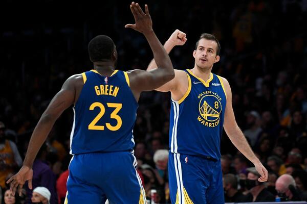 BJELICA MAESTRALNO ISKORISTIO MINUTE: Bez promašaja iz igre u novoj pobedi Golden Stejta!