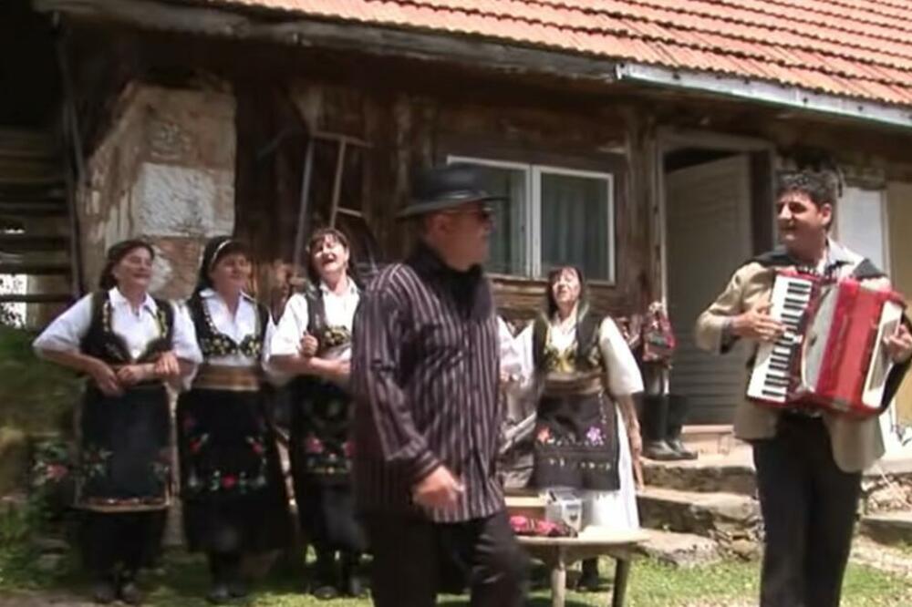 UMRO ČUVENI SRPSKI PEVAČ, TUGA!