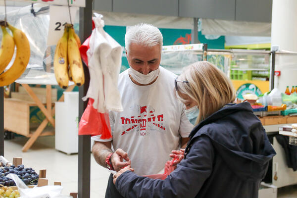 CENE HRANE SKAČU: Evo šta nas očekuje u januaru i ko je kriv za poskupljenje!