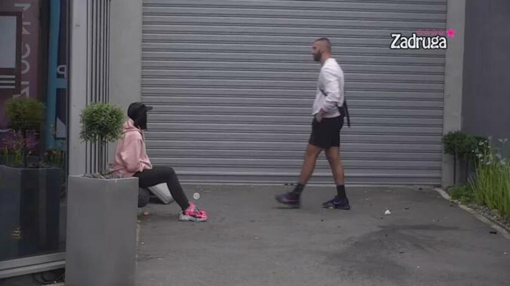 Milica Veselinović, Mensur Ajdarpašić