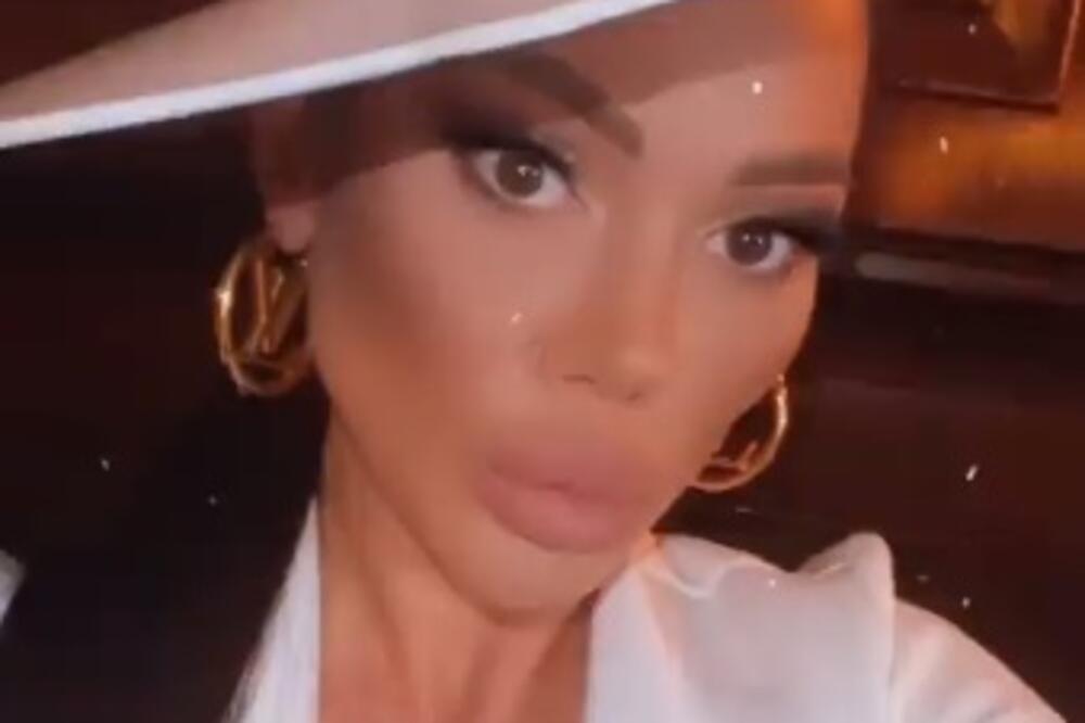 TAMARIN BIVŠI MEĐU NAJVESELIJIM GOSTIMA! Stareta podelila snimke sa PROSLAVE - svi u TRANSU LUDUJU I LJUBE SE!