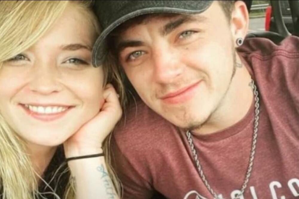 2 DANA NAKON SVADBE SE DESILA JEZIVA TRAGEDIJA: Izbubljena su DVA MLADA ŽIVOTA, TUGA