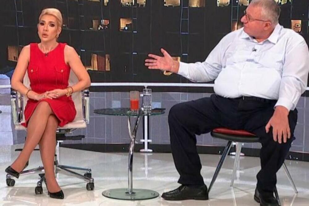 "AJDE MALO ĆUTI, NE PREKIDAJ ME!" LETELO PERJE IZMEĐU ŠEŠELJA I JEREMIĆEVE - Sukob mišljenja ESKALIRAO u studiju!