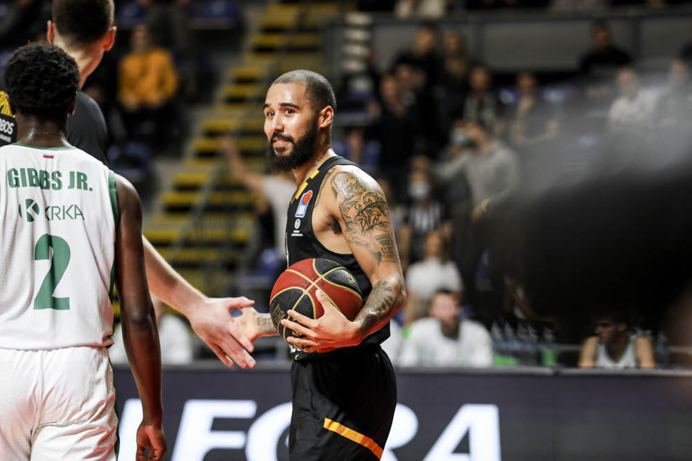 KK Partizan, Dalas Mur